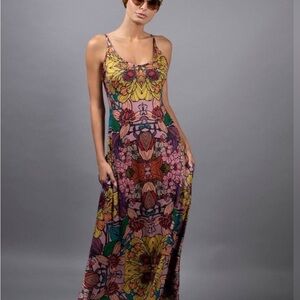 Nuvula Vibrant Floral Maxi Dress